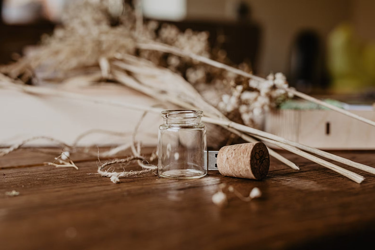 Personalisierter USB Stick als Korkzapfen mit Holzbox