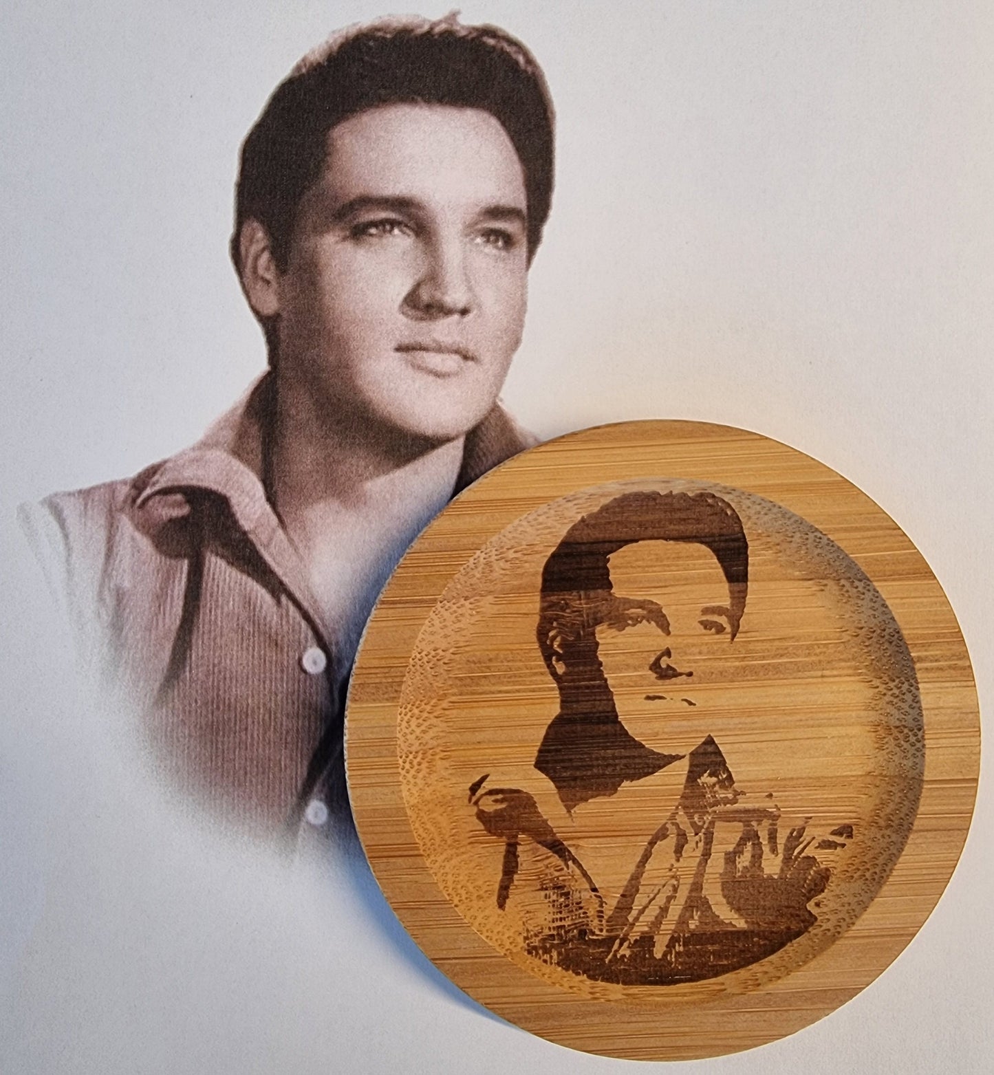 Personalisierter Untersetzer aus Bambus Holz