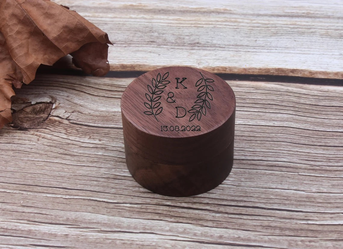 Personalisierte Runde Ring Box aus Holz